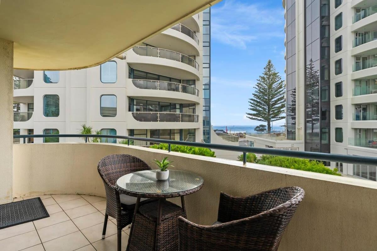 Beach Views At Oceanside Mount Maunganui Exterior photo