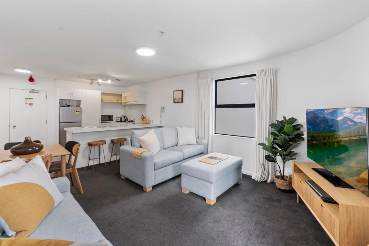 Beach Views At Oceanside Mount Maunganui Exterior photo