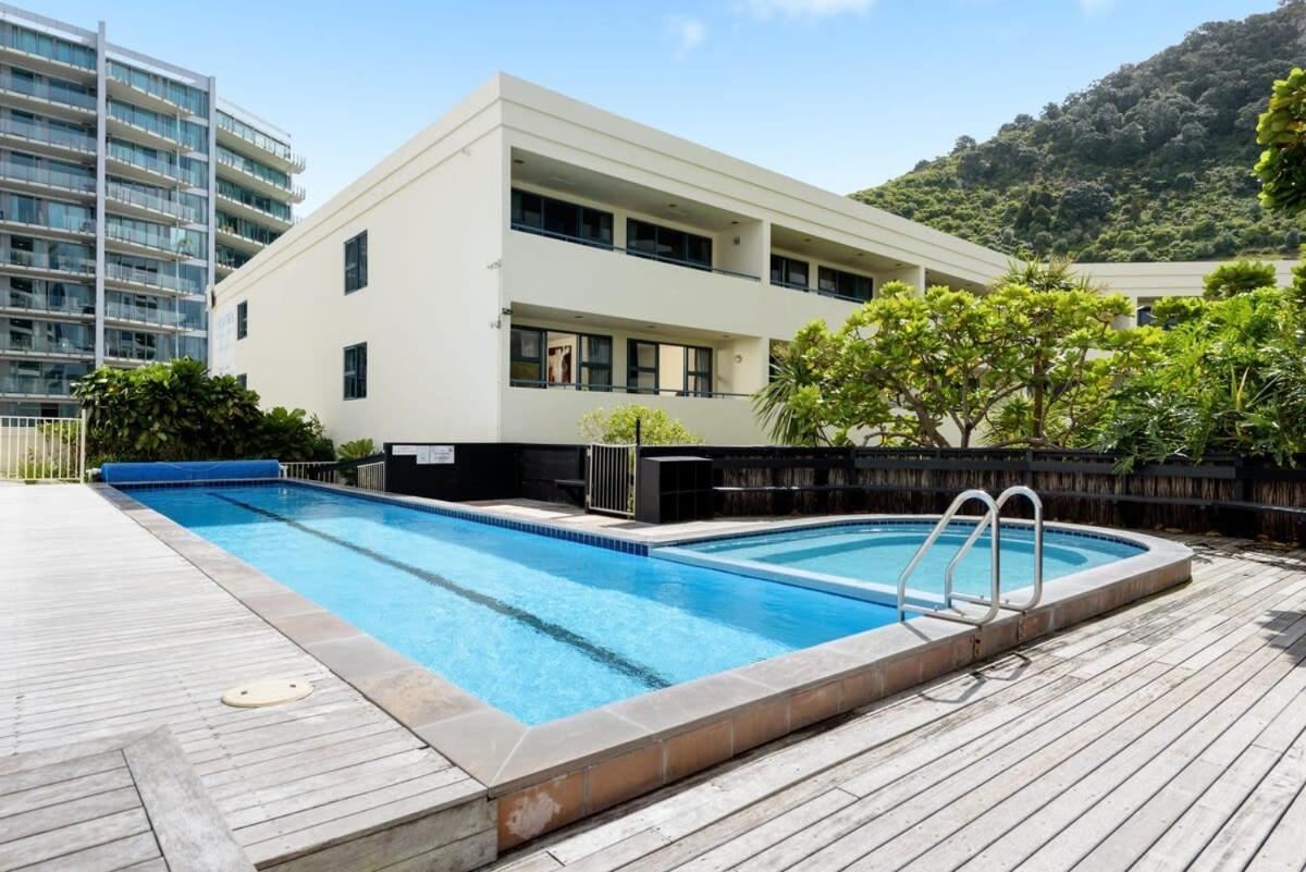 Beach Views At Oceanside Mount Maunganui Exterior photo